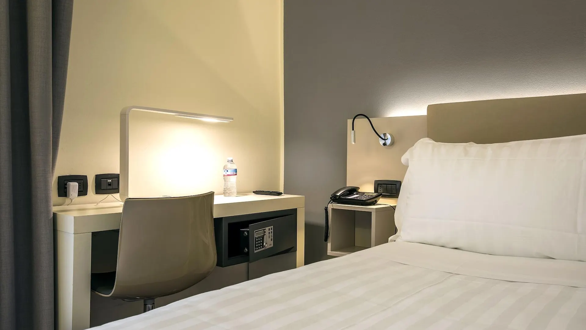 43 Station Hotel Milan