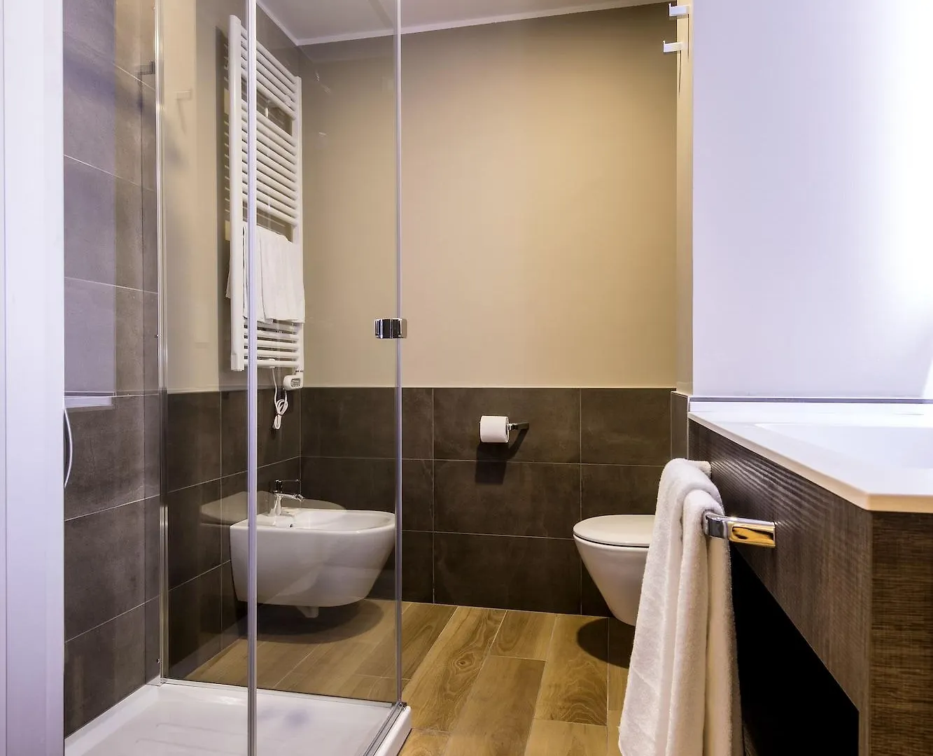 43 Station Hotel Milan 3*,  Italy
