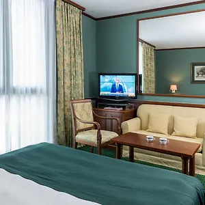 4* Hotel Leonardo Center