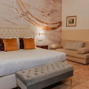 *** Otel Le Clarisse Pantheon İtalya